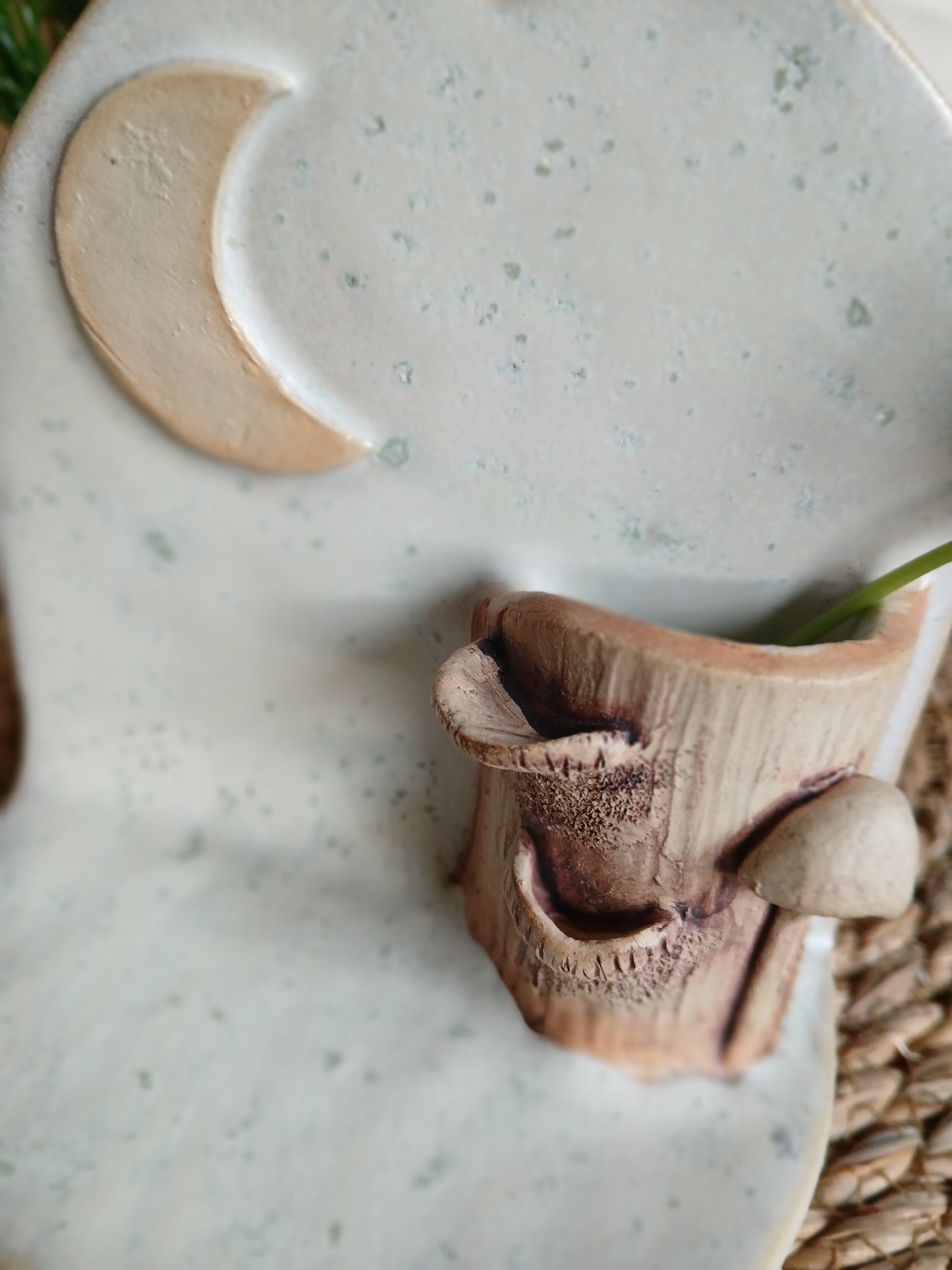 Autel mural petite Lune et mousse