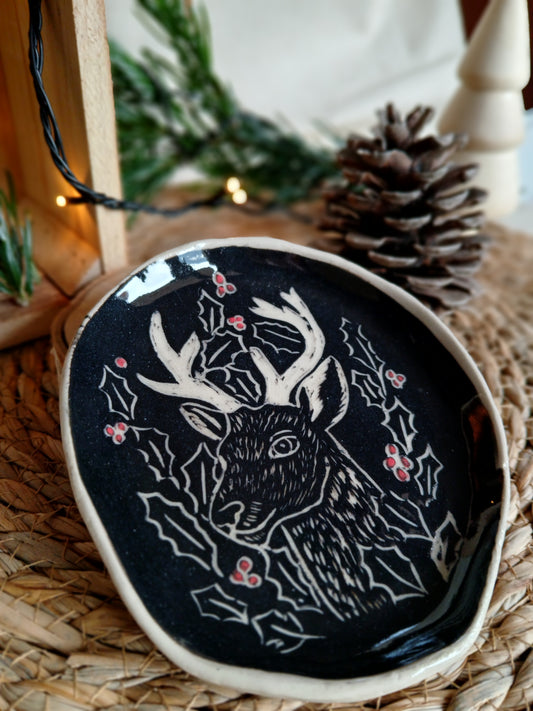 Coupelle cerf et houx