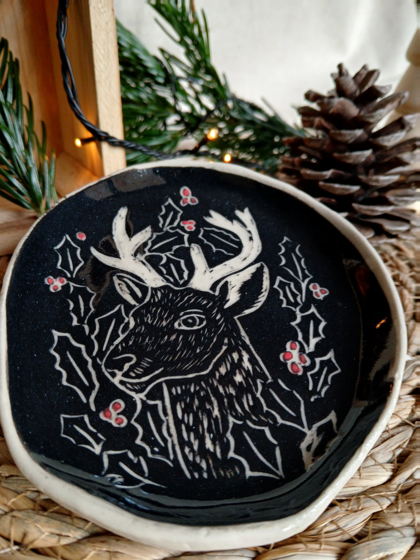 Coupelle cerf et houx