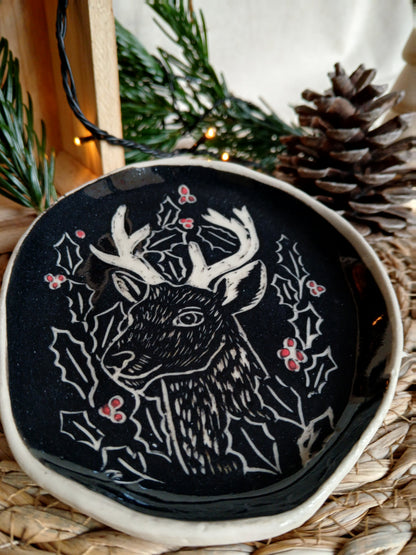 Coupelle cerf et houx