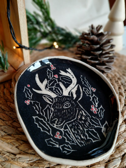 Coupelle cerf et houx